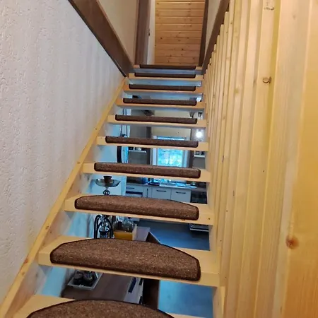 Evia 山林小屋