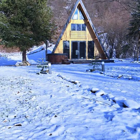 山林小屋 Evia 波卢巴库苏斯